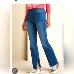 NWT Chico's pull on slim boot jeans size 1 (8R)